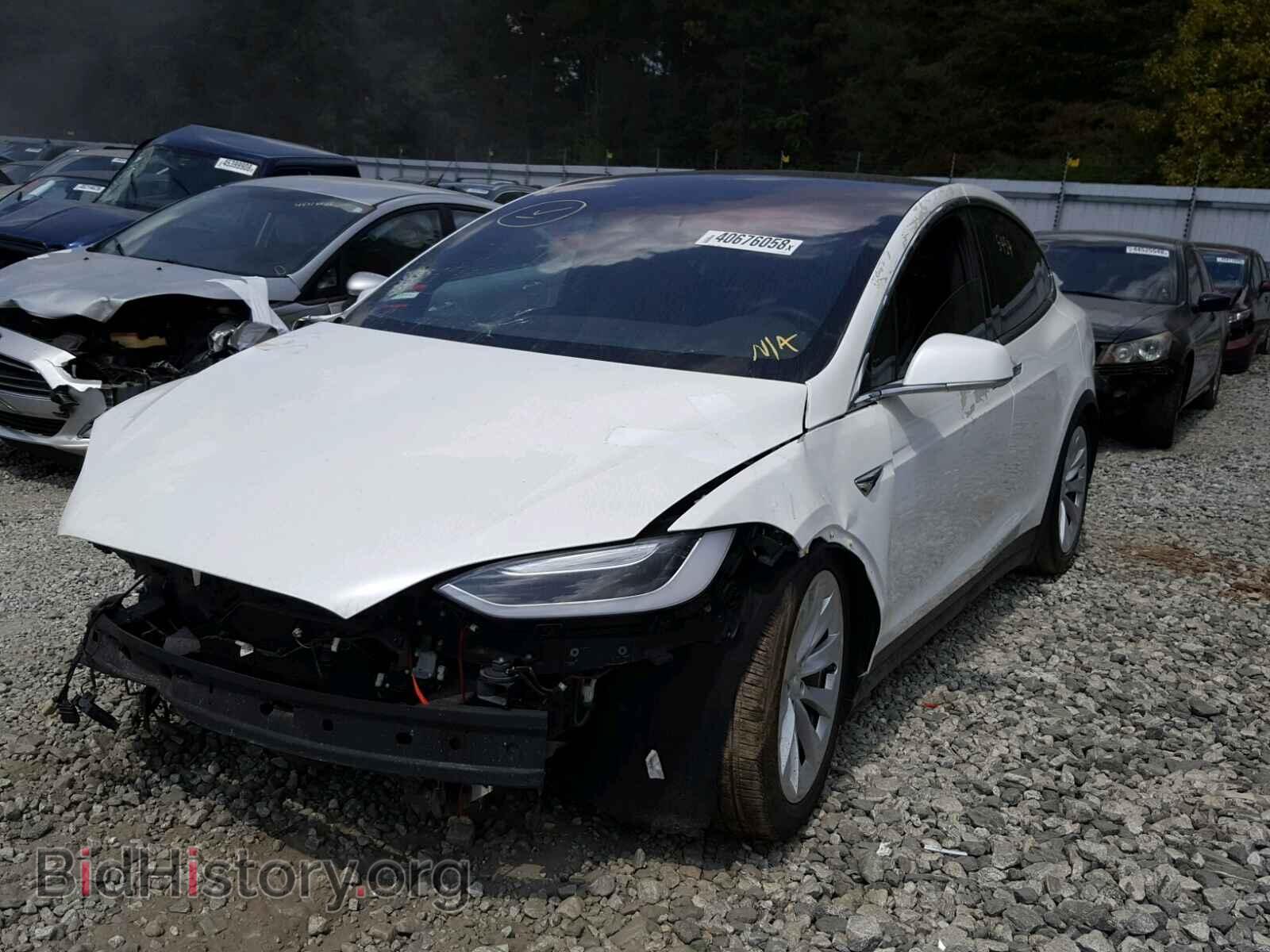 2017 TESLA MODEL X - VIN: 5YJXCAE28HF070249 - Photo 2