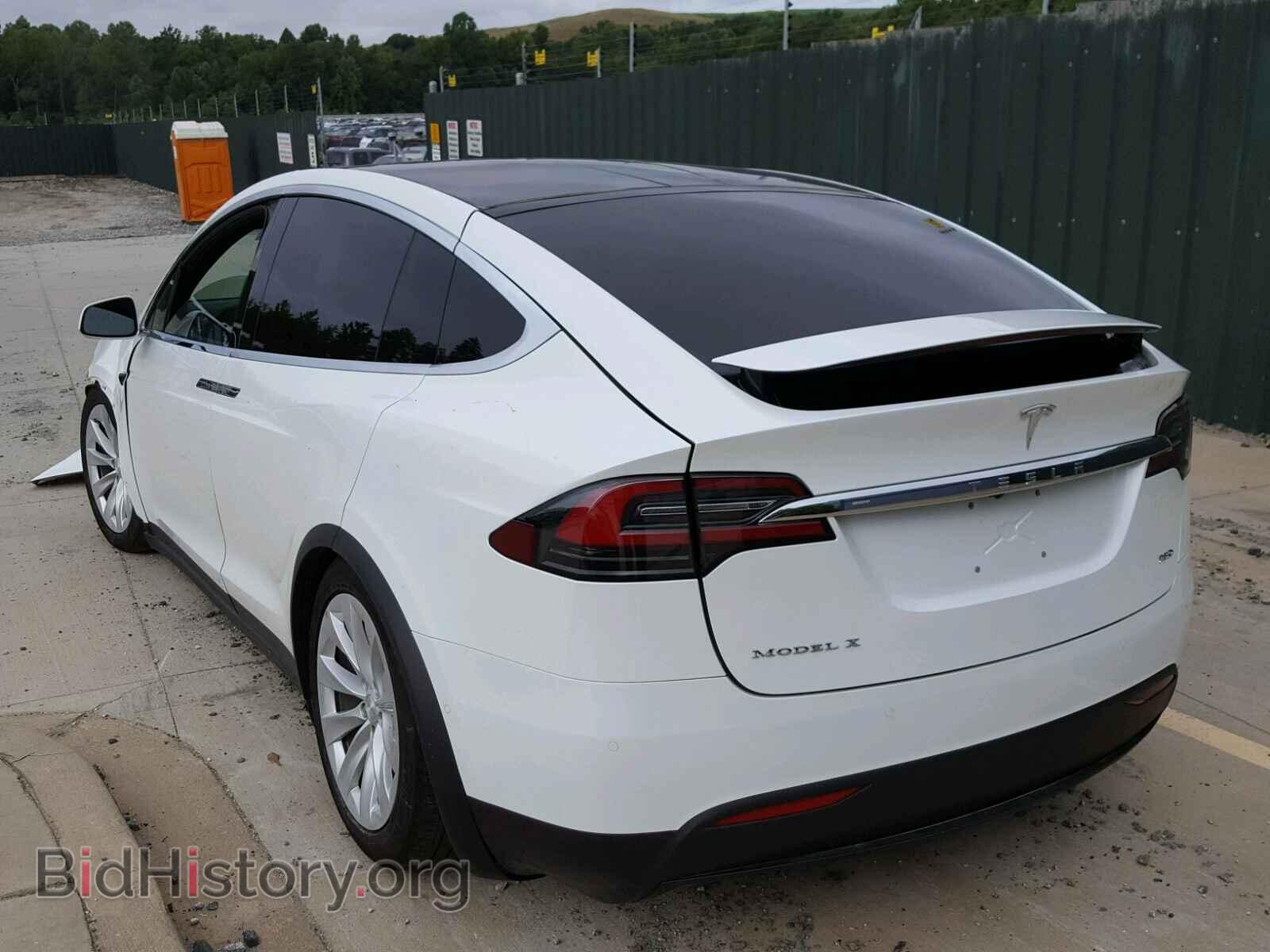 2017 TESLA MODEL X - VIN: 5YJXCAE28HF070249 - Photo 3