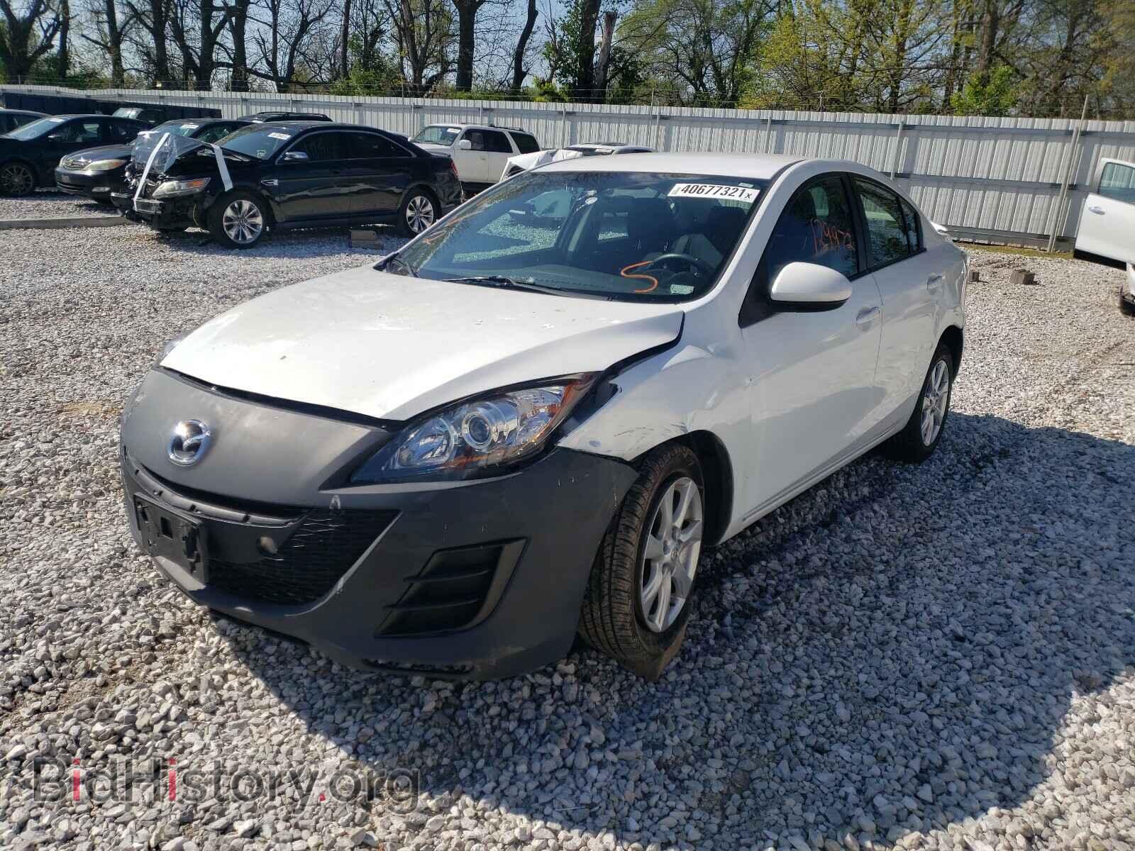 2010 MAZDA 3 - VIN: JM1BL1SF1A1351941 - Фото 2