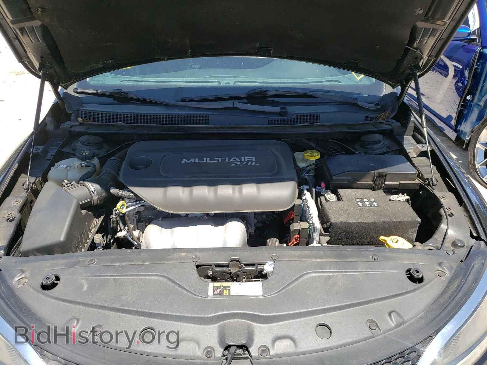 2016 CHRYSLER 200 - VIN: 1C3CCCAB5GN106127 - Фото 7