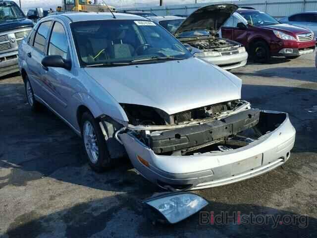 Photo 1FAFP34N55W124787 - FORD FOCUS 2005