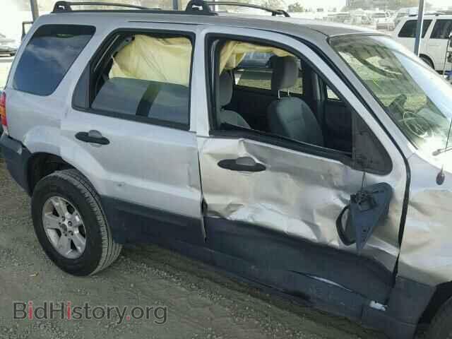 2005 FORD ESCAPE - VIN: 1FMCU03155DA27082 - Фото 10