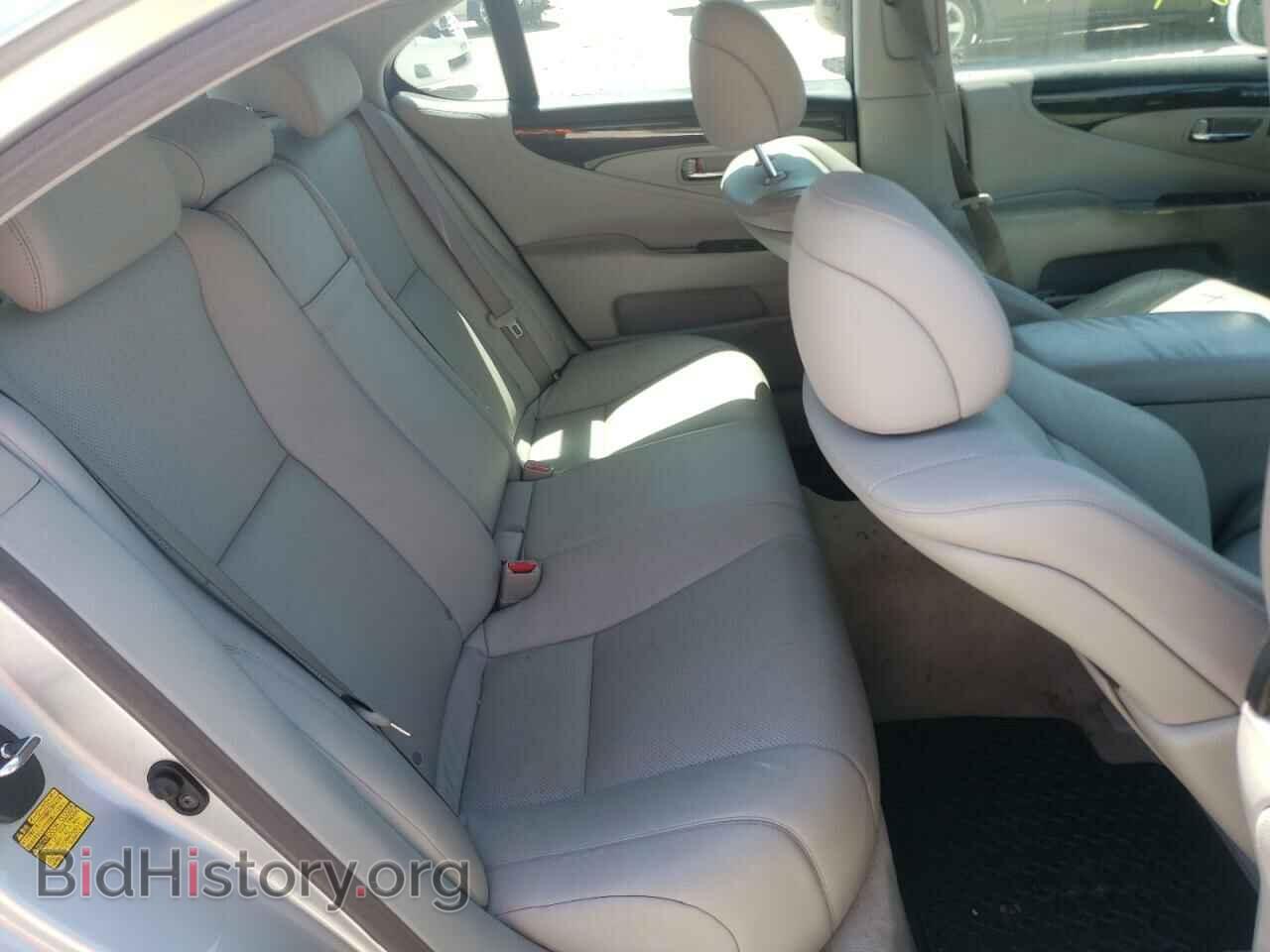 2007 LEXUS LS460 - VIN: JTHBL46F475003708 - Photo 6