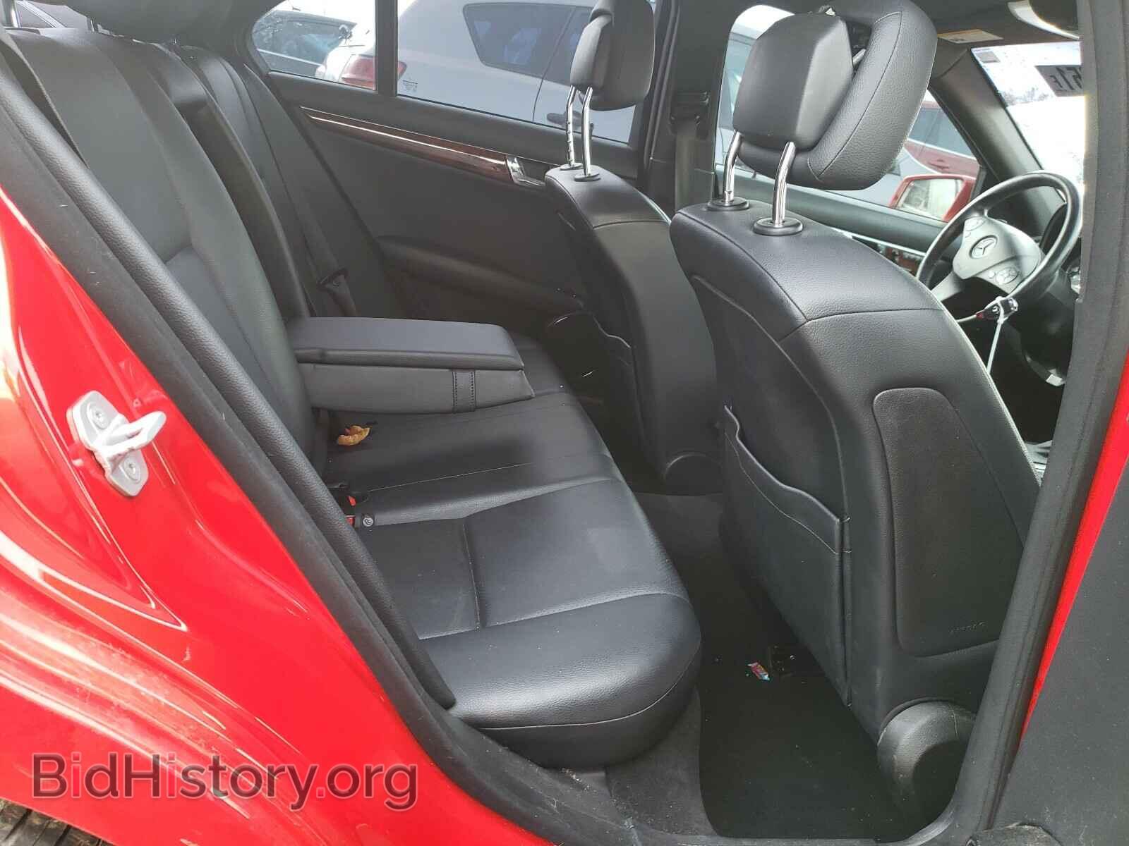 2011 MERCEDES-BENZ C-CLASS - VIN: WDDGF5EB8BR134439 - Фото 6