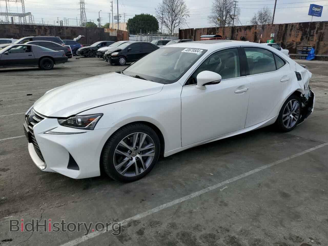 Photo JTHBA1D23K5087985 - LEXUS IS 2019