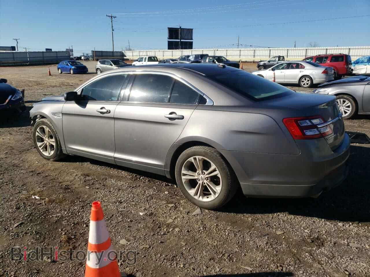 2013 FORD TAURUS - VIN: 1FAHP2E88DG130944 - Фото 2