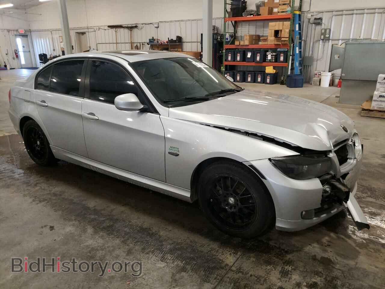2011 BMW 3 SERIES - VIN: WBAPH7C53BE683063 - Фото 4