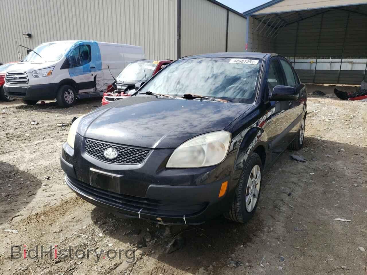 2006 KIA RIO - VIN: KNADE123766048713 - Фото 2