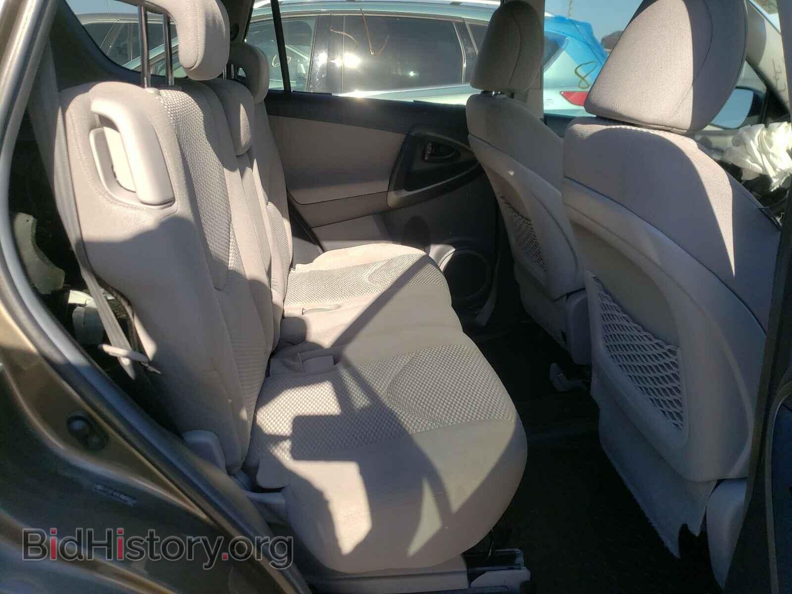 2011 TOYOTA RAV4 - VIN: 2T3ZF4DV3BW086549 - Фото 6
