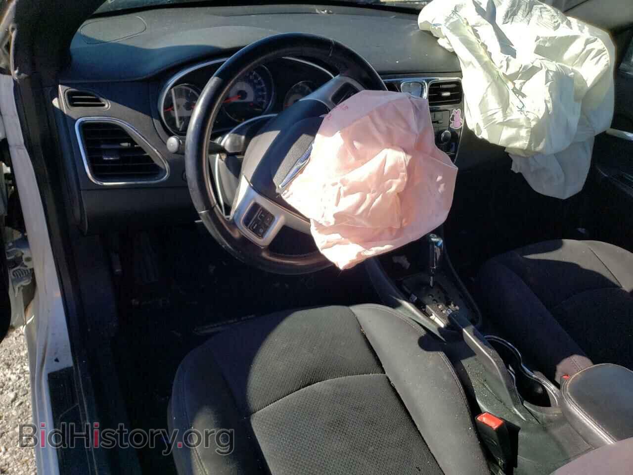 2012 CHRYSLER 200 - VIN: 1C3BCBEB7CN215506 - Фото 8