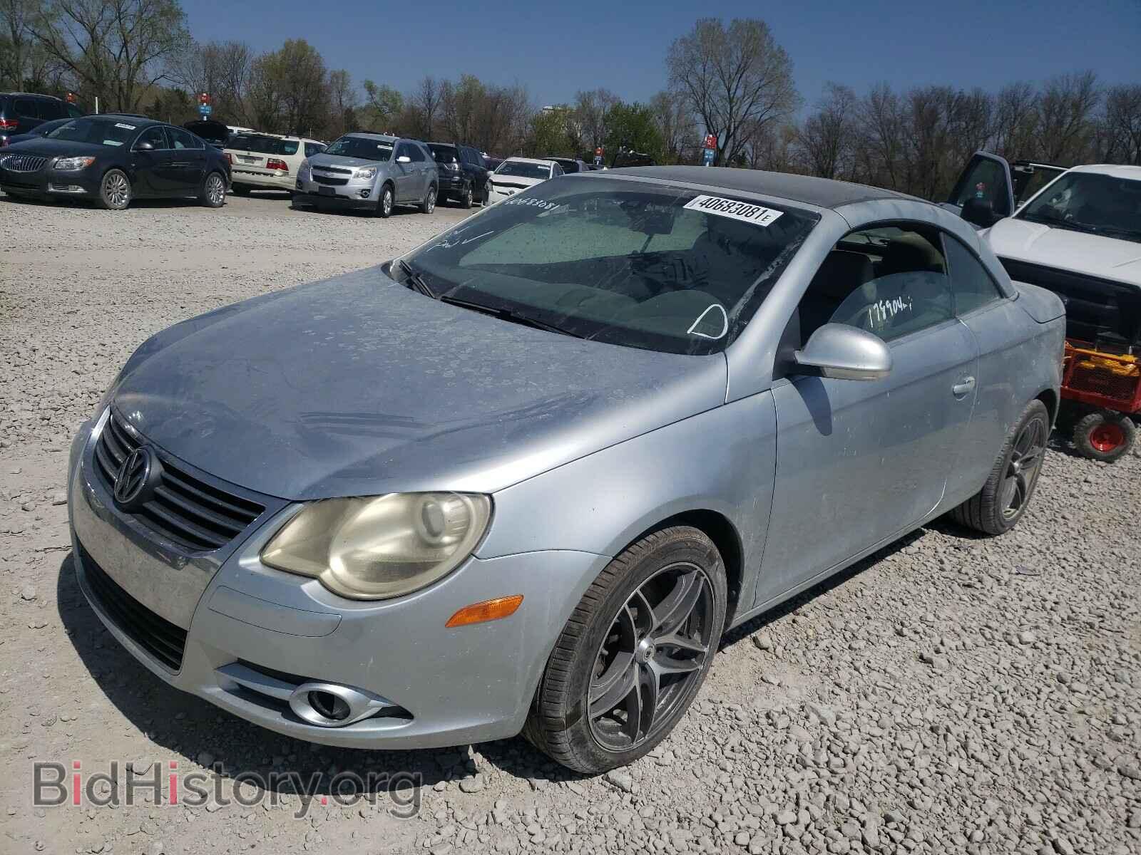 2007 VOLKSWAGEN EOS - VIN: WVWDB71F97V051890 - Фото 2