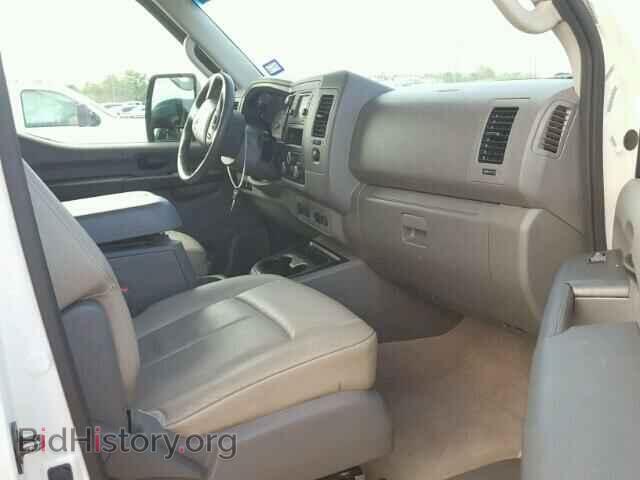 2013 NISSAN NV - VIN: 5BZAF0AA4DN202570 - Фото 5