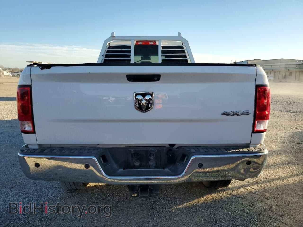 2016 RAM All Models - VIN: 3C6UR5HJ9GG317662 - Фото 6