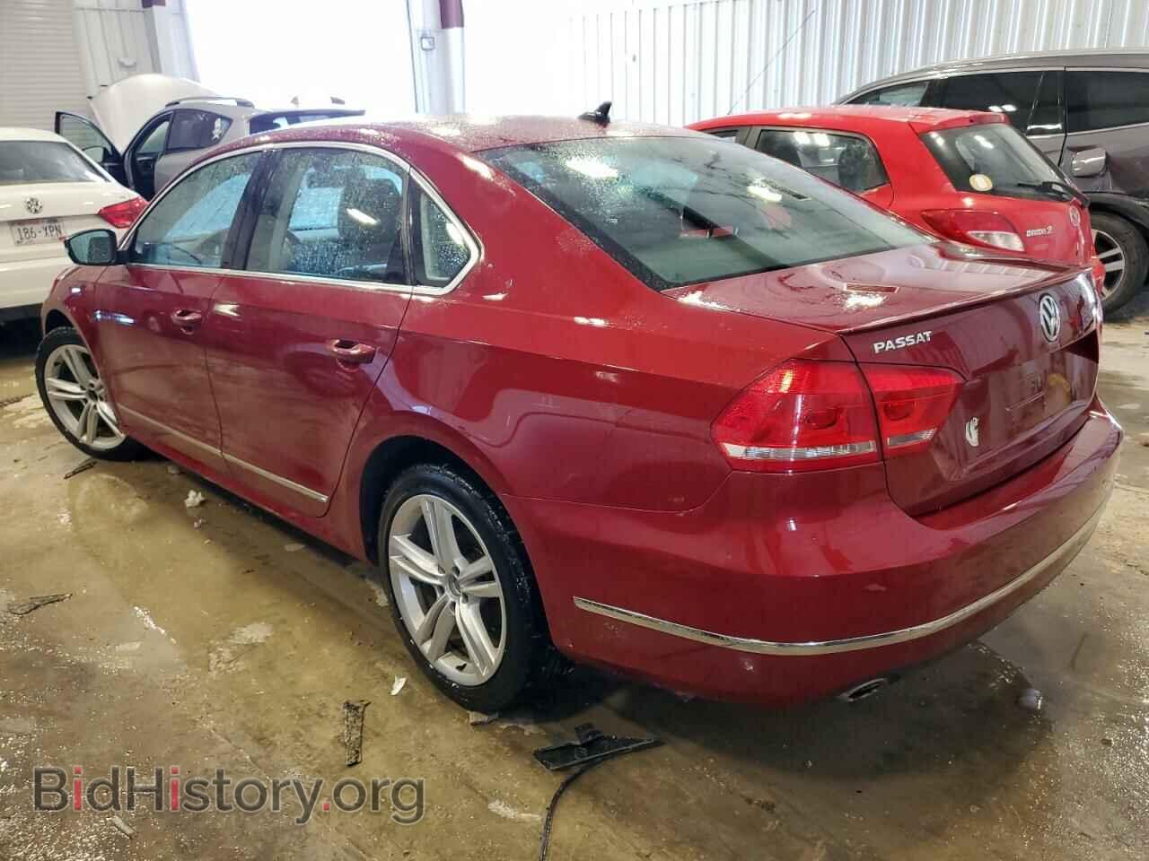 2015 VOLKSWAGEN PASSAT - VIN: 1VWCV7A33FC122307 - Фото 2