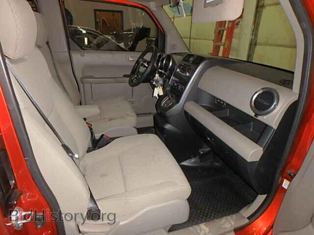 2011 HONDA ELEMENT - VIN: 5J6YH1H74BL003661 - Фото 5