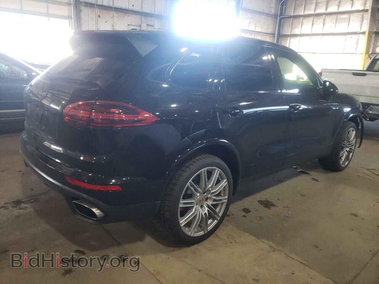 2017 PORSCHE CAYENNE - VIN: WP1AA2A25HKA86160 - Фото 3