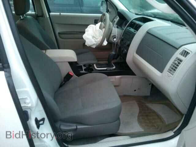 2011 FORD ESCAPE - VIN: 1FMCU0C70BKC49623 - Фото 5