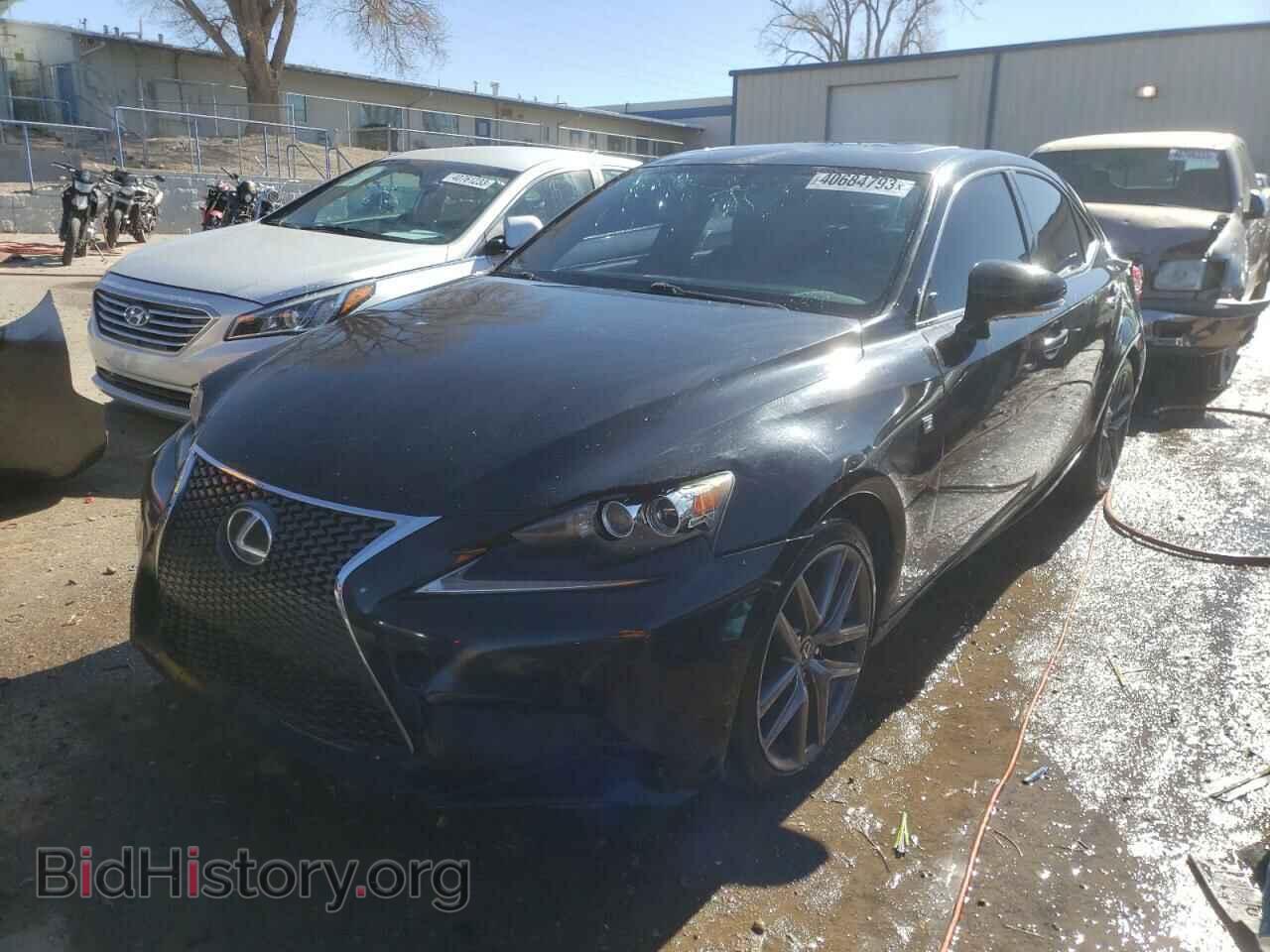 Фотография JTHCF1D24F5018668 - LEXUS IS 2015