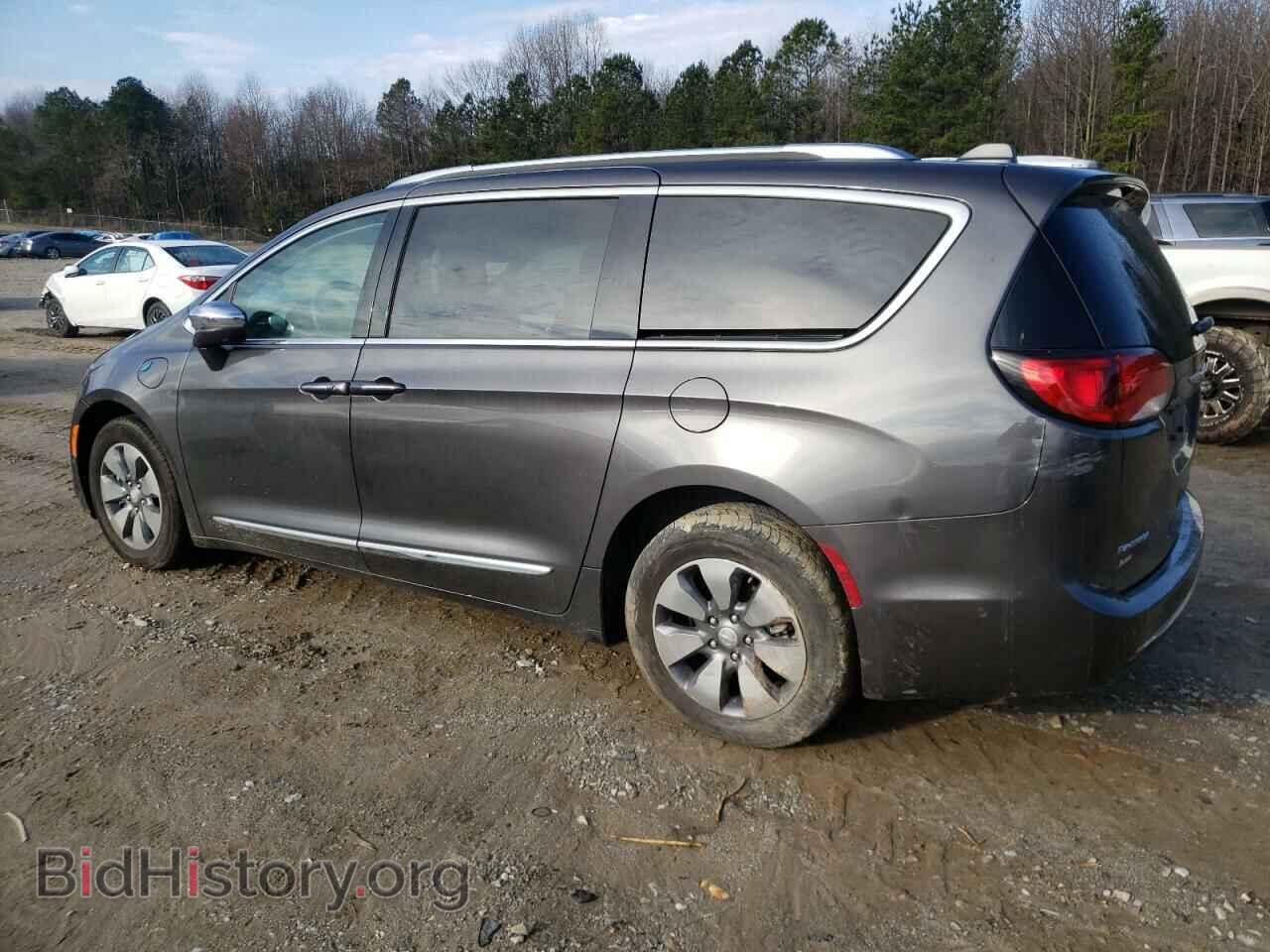2017 CHRYSLER PACIFICA - VIN: 2C4RC1N77HR656823 - Photo 2