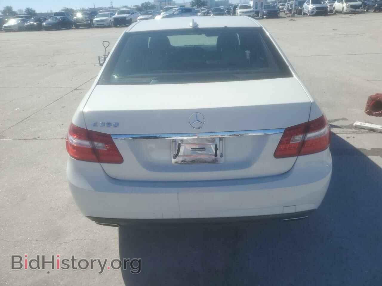 2010 MERCEDES-BENZ E-CLASS - VIN: WDDHF5GB4AA084055 - Фото 6