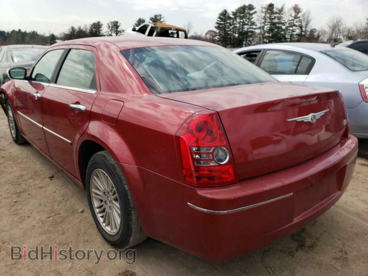 2010 CHRYSLER 300 - VIN: 2C3CA4CD5AH196003 - Фото 3