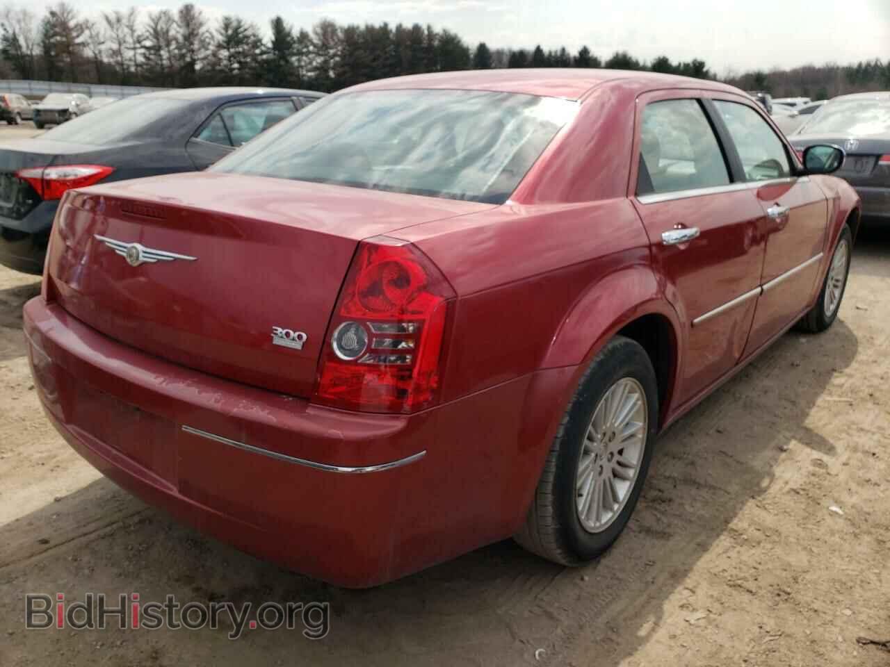 2010 CHRYSLER 300 - VIN: 2C3CA4CD5AH196003 - Фото 4