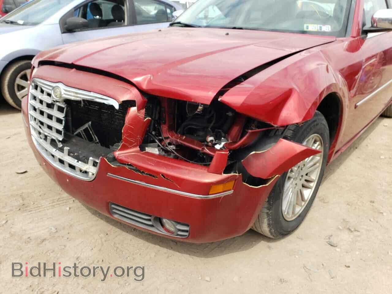 2010 CHRYSLER 300 - VIN: 2C3CA4CD5AH196003 - Фото 9