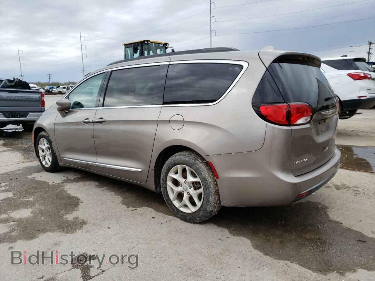2017 CHRYSLER PACIFICA - VIN: 2C4RC1BG2HR704779 - Фото 2