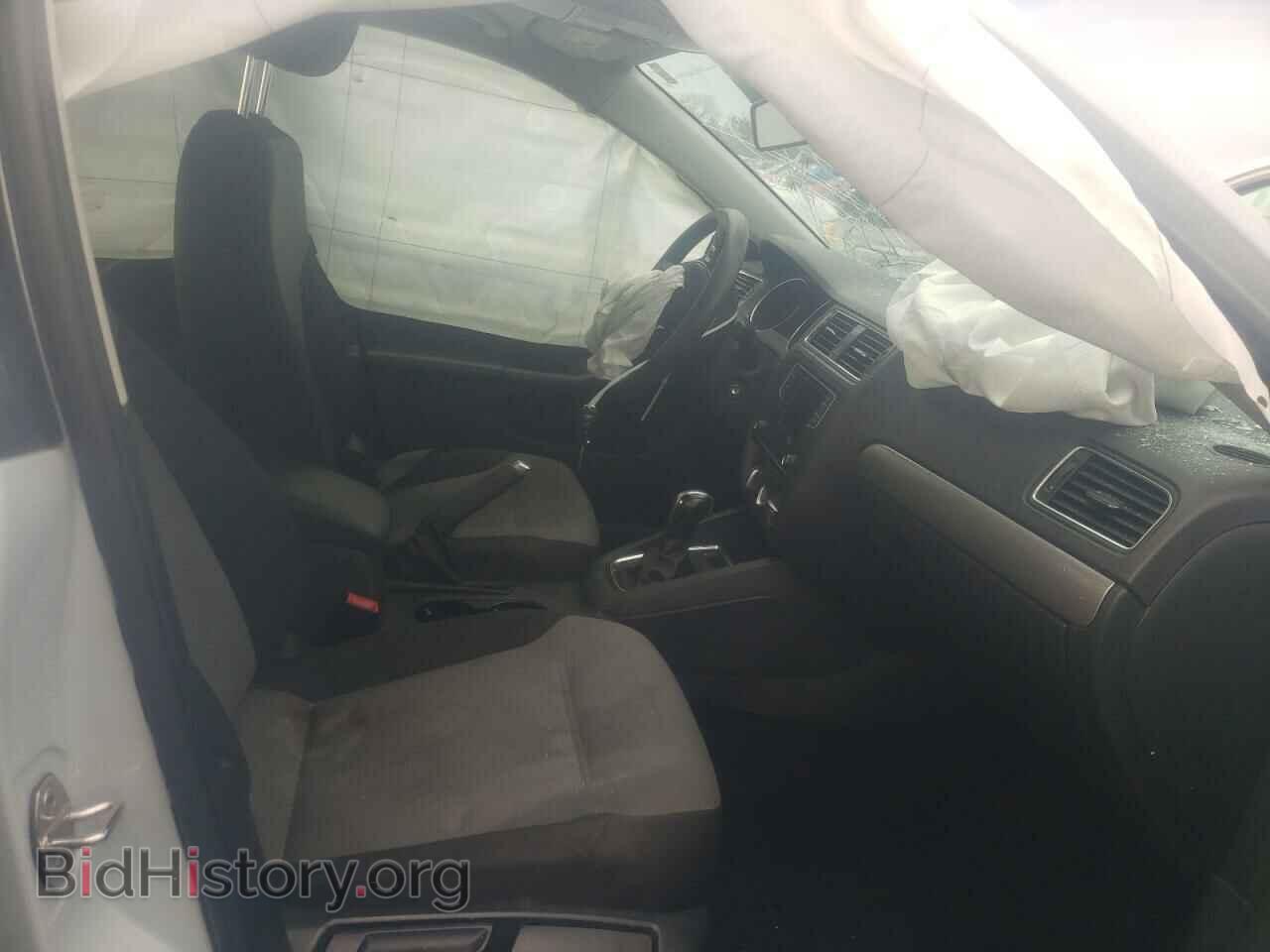 2017 VOLKSWAGEN JETTA - VIN: 3VW2B7AJ7HM397554 - Фото 5