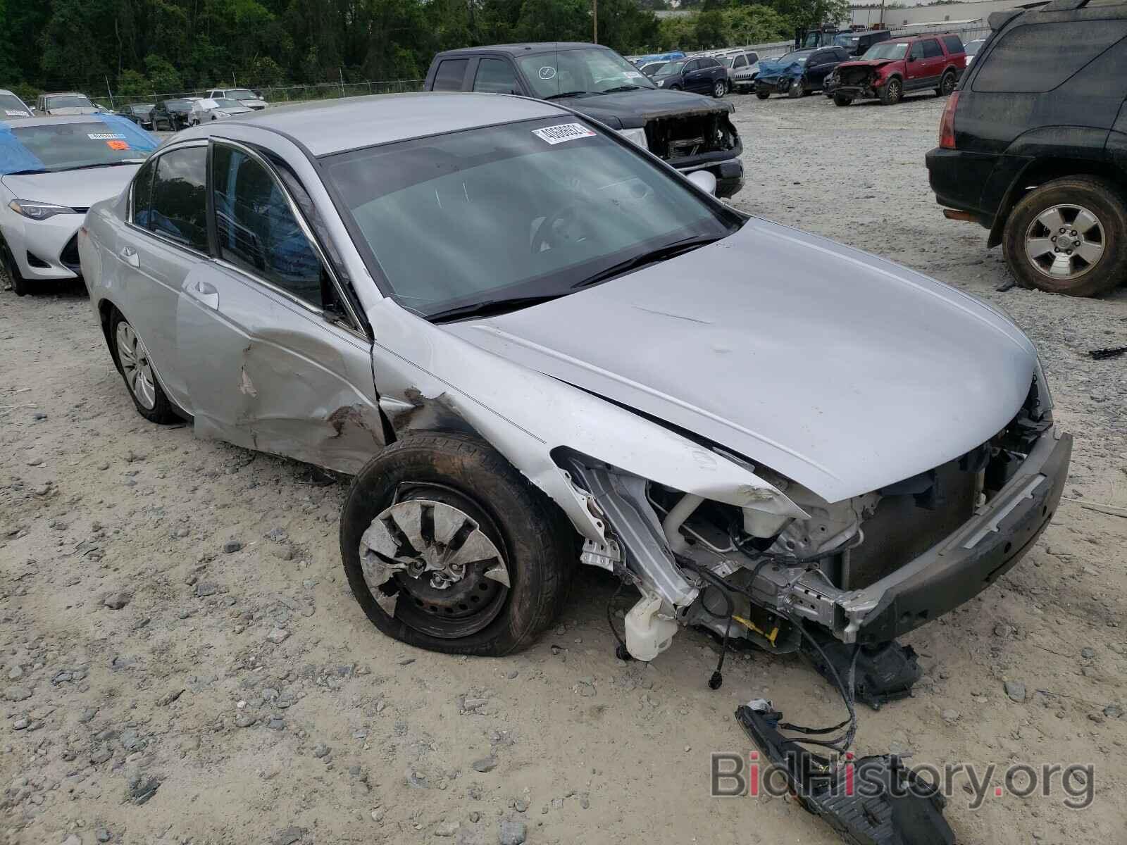 Photo 1HGCP2F31CA010400 - HONDA ACCORD 2012