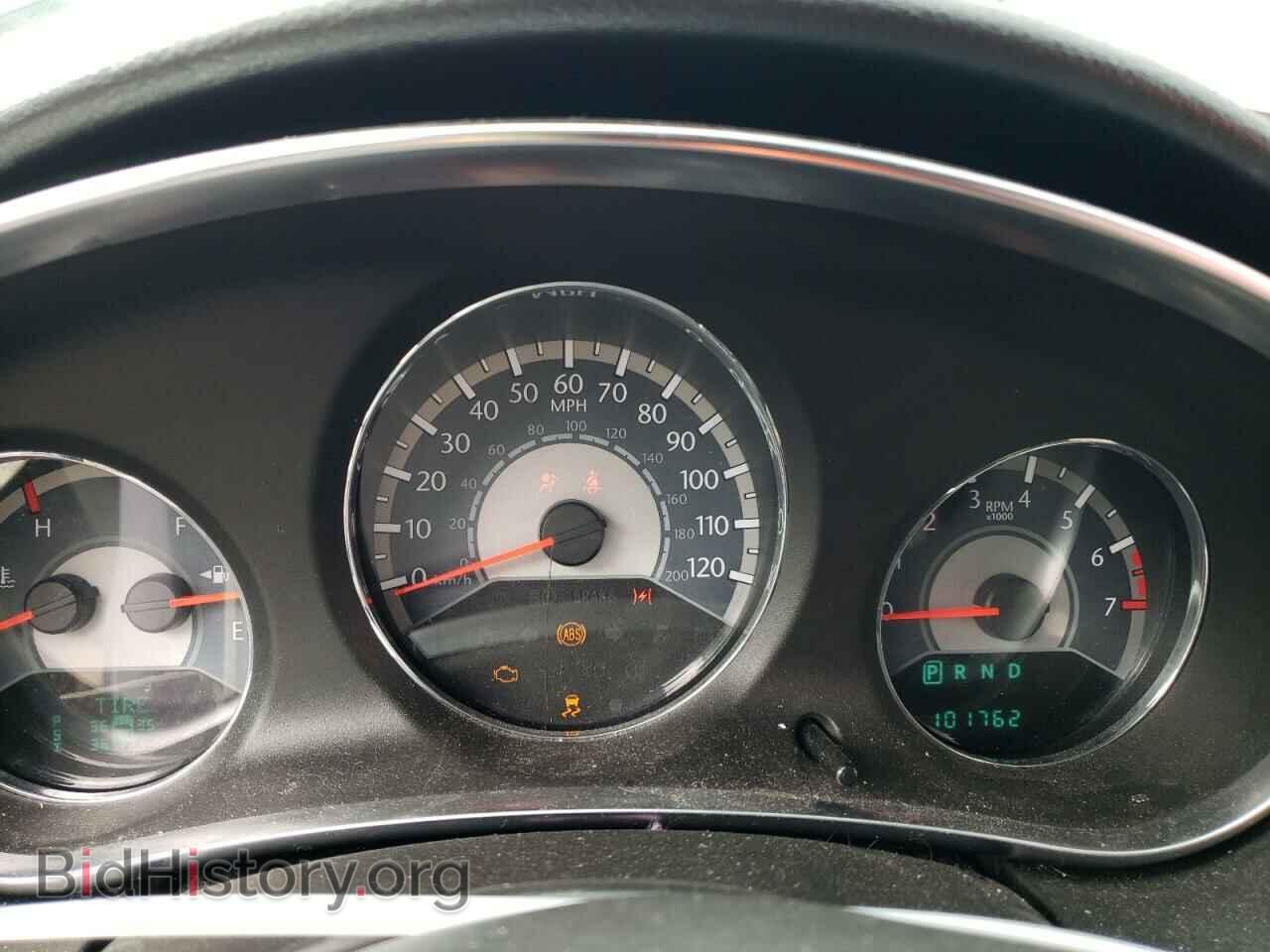 2011 CHRYSLER 200 - VIN: 1C3BC2EG7BN613843 - Фото 9