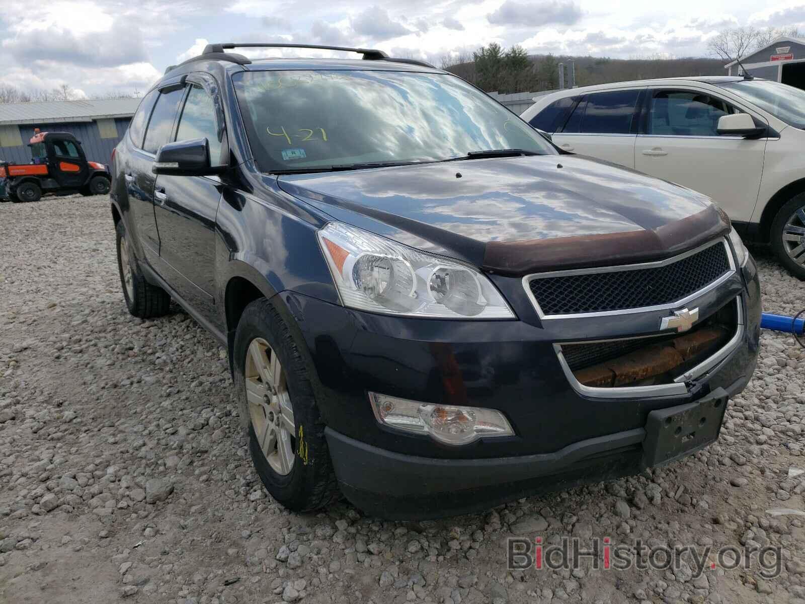 Photo 1GNKVGED2BJ107313 - CHEVROLET TRAVERSE 2011