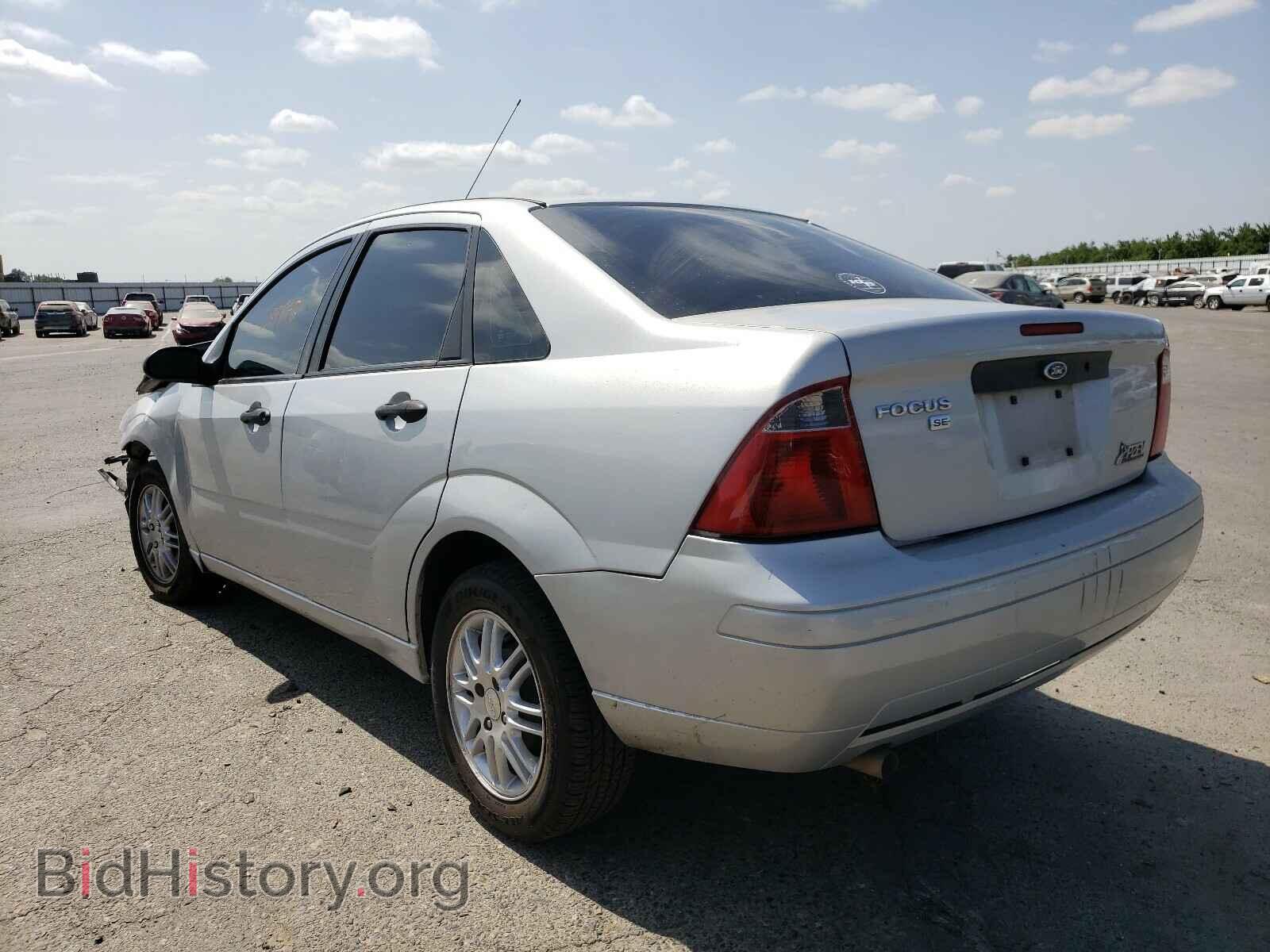 2007 FORD FOCUS - VIN: 1FAHP34N77W214325 - Фото 3