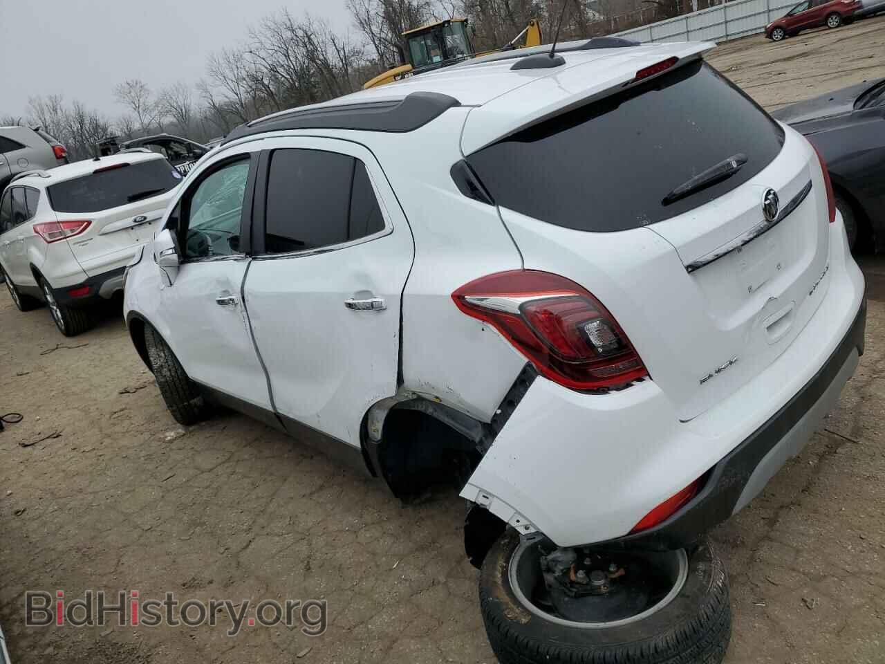 2018 BUICK ENCORE - VIN: KL4CJASB2JB634618 - Photo 2