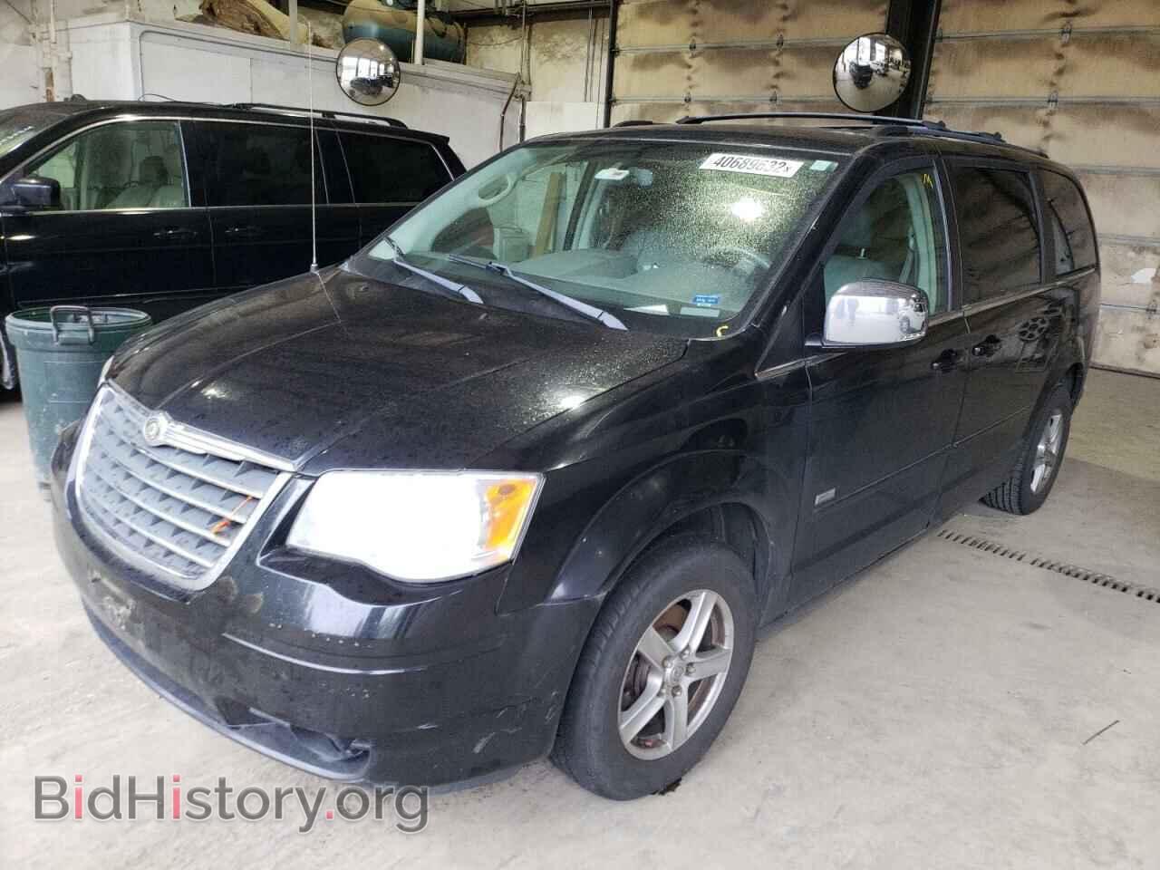 2008 CHRYSLER MINIVAN - VIN: 2A8HR54P48R816930 - Фото 2