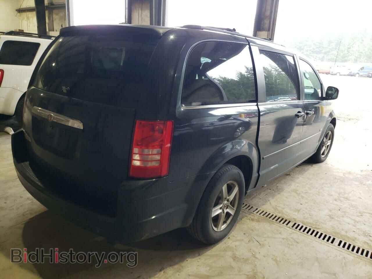 2008 CHRYSLER MINIVAN - VIN: 2A8HR54P48R816930 - Фото 4
