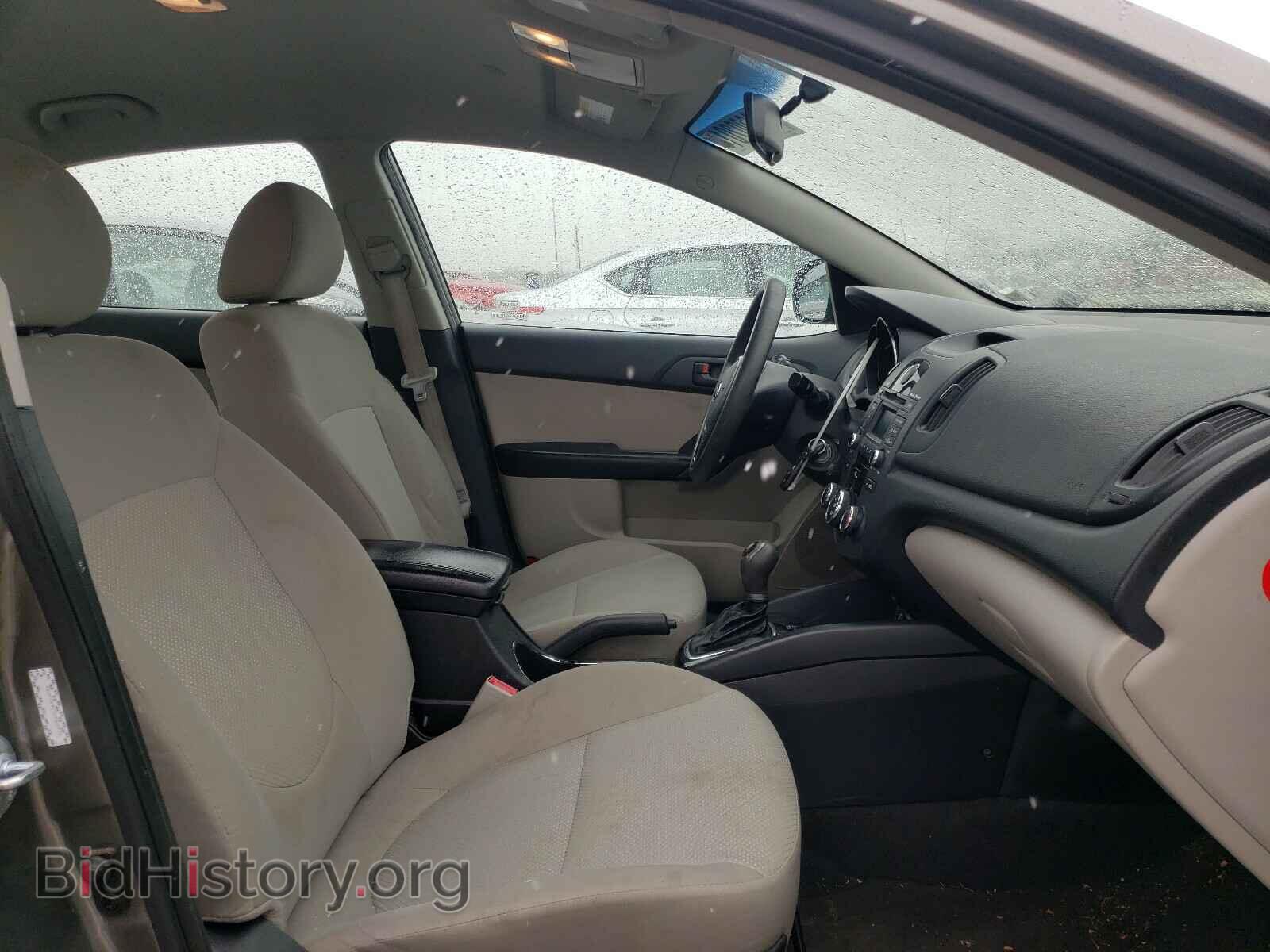 2011 KIA FORTE - VIN: KNAFU4A23B5402619 - Фото 5