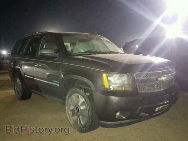 Photo 1GNUKCE09AR176992 - CHEVROLET TAHOE 2010