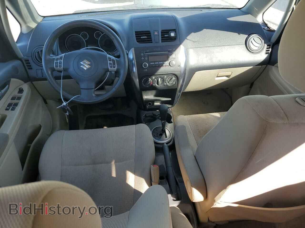 2011 SUZUKI SX4 - VIN: JS2YC5A26B6301093 - Фото 8