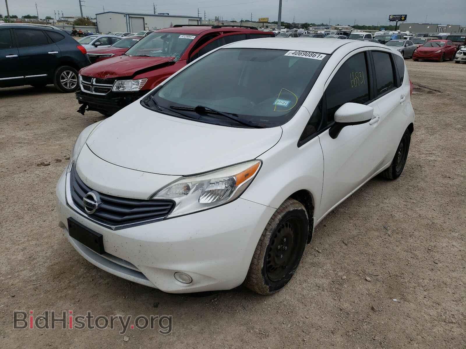 2015 NISSAN VERSA - VIN: 3N1CE2CP7FL390595 - Фото 2