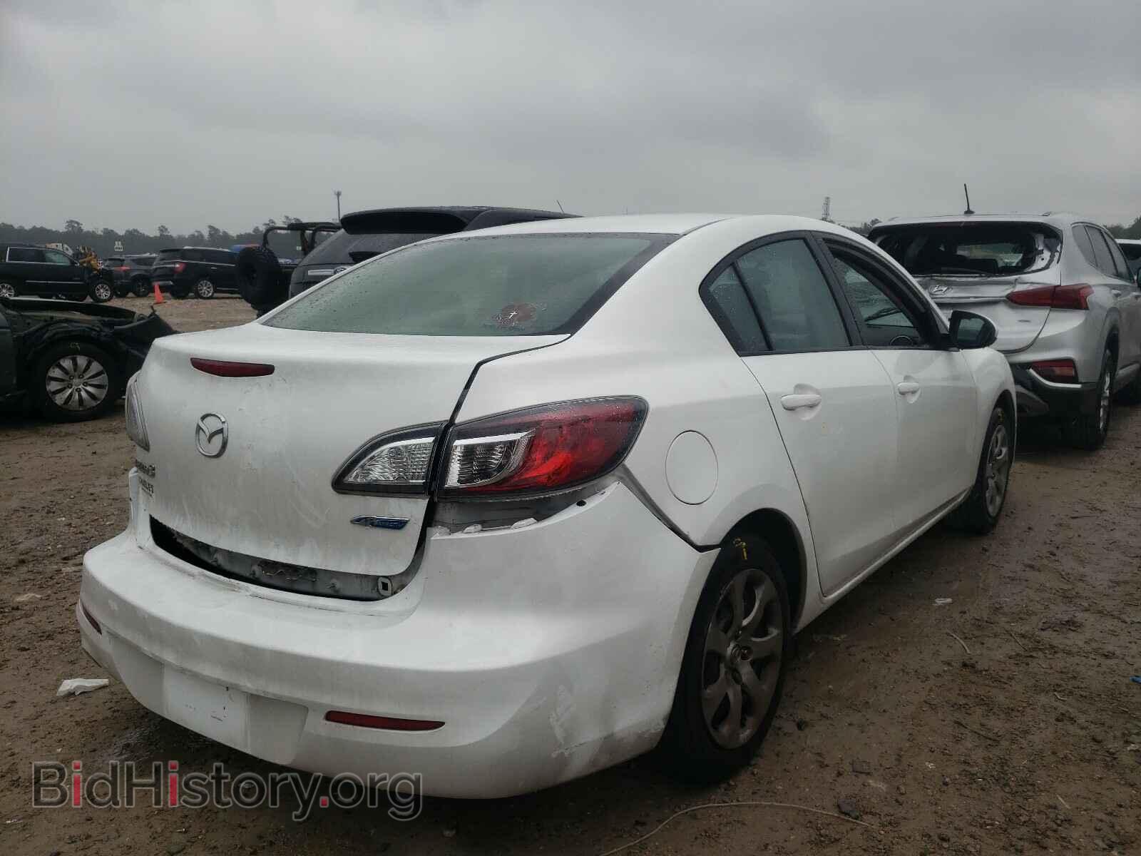 2013 MAZDA 3 - VIN: JM1BL1U73D1827939 - Photo 4