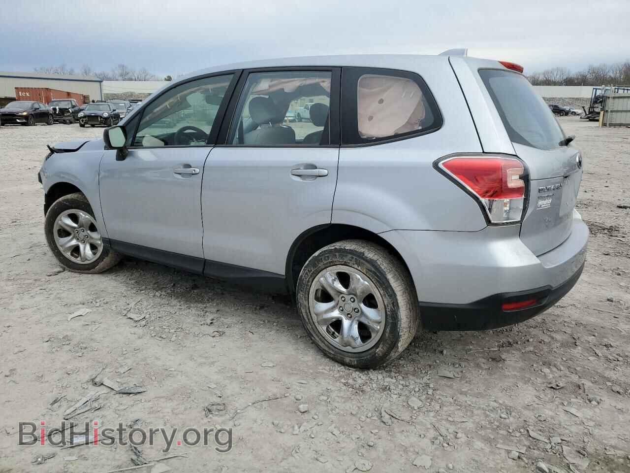2017 SUBARU FORESTER - VIN: JF2SJAACXHG570029 - Фото 2