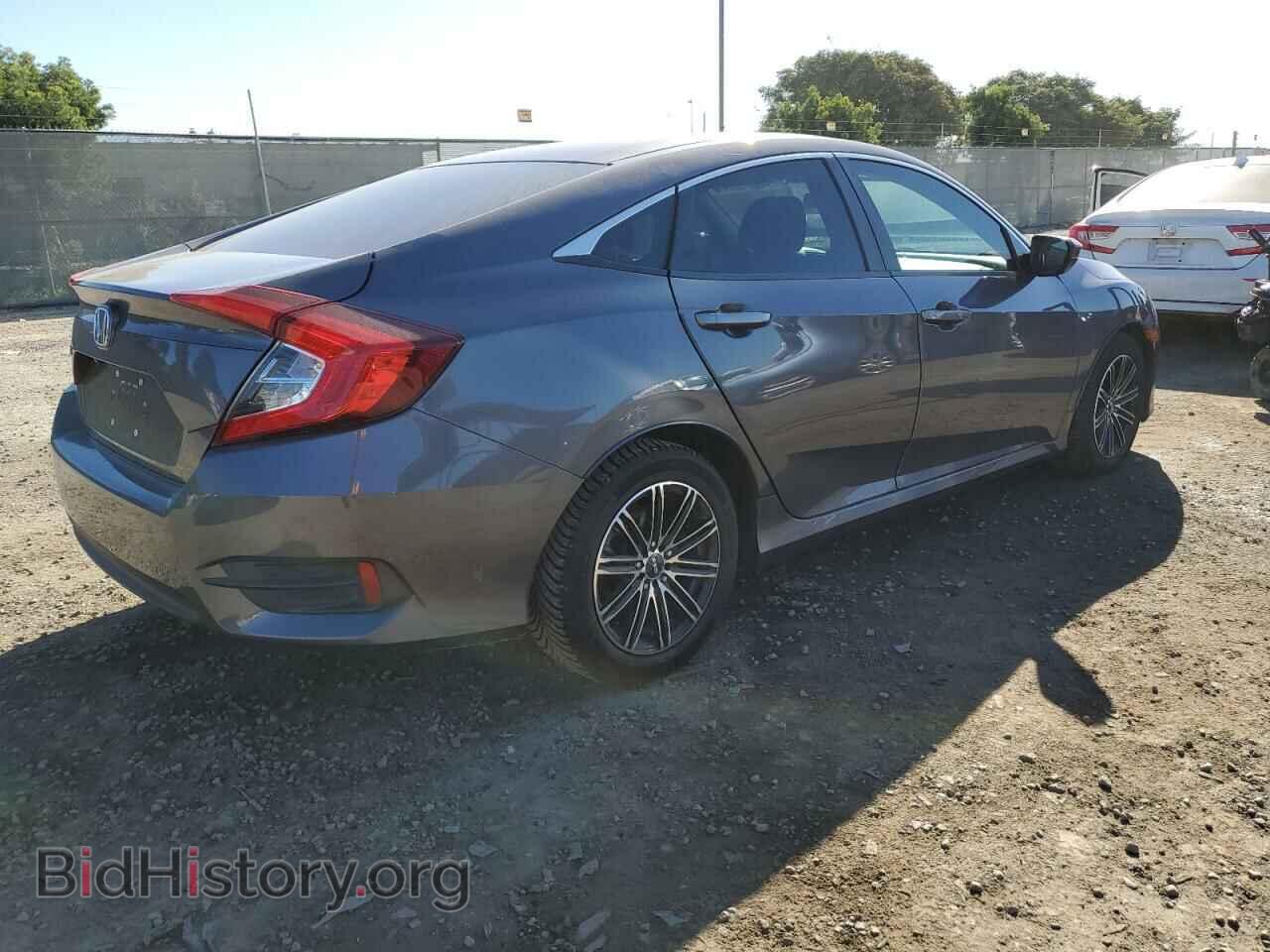 2017 HONDA CIVIC - VIN: 2HGFC2F50HH557872 - Photo 3