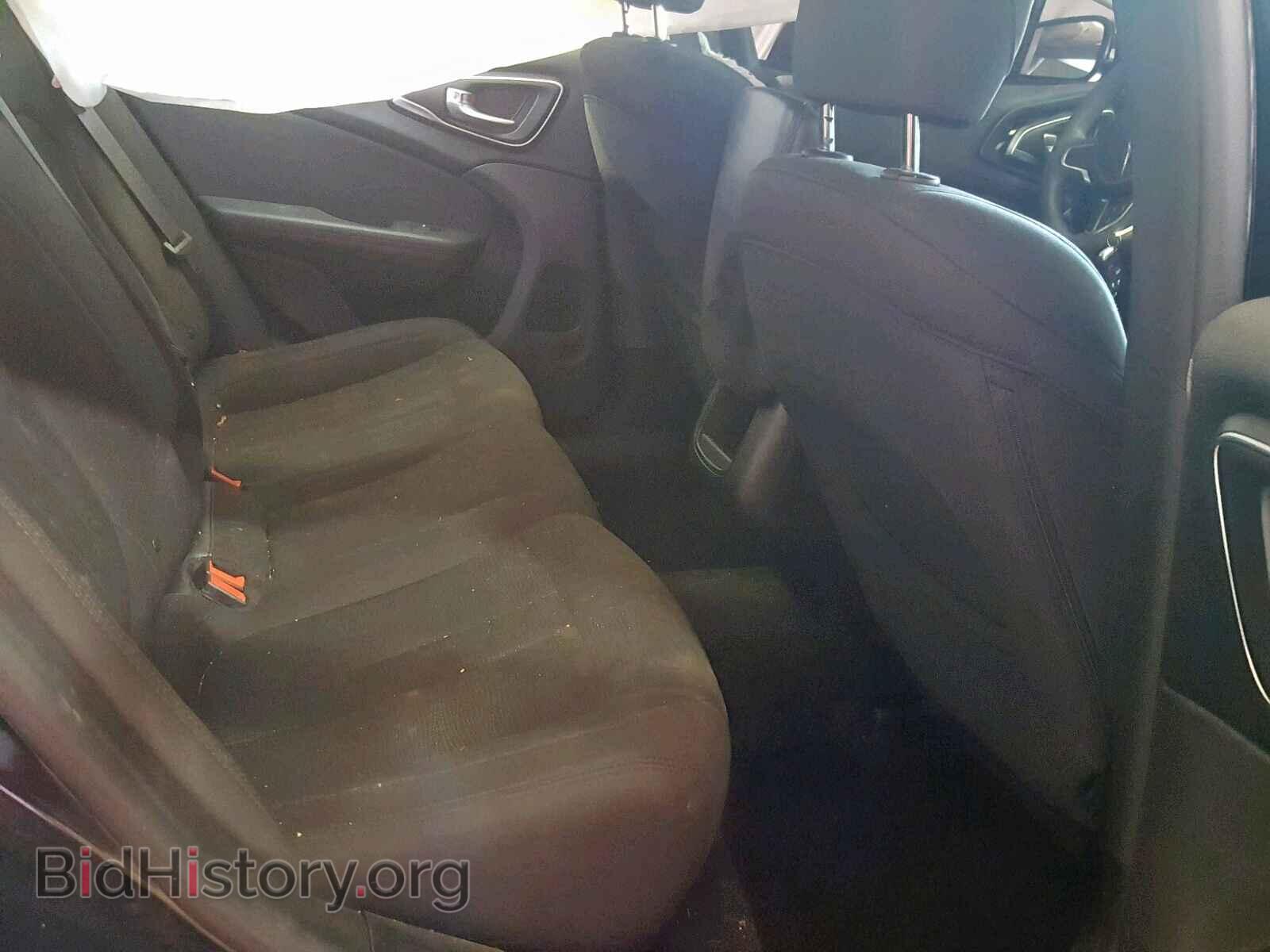 2016 CHRYSLER 200 - VIN: 1C3CCCAB9GN167805 - Фото 6