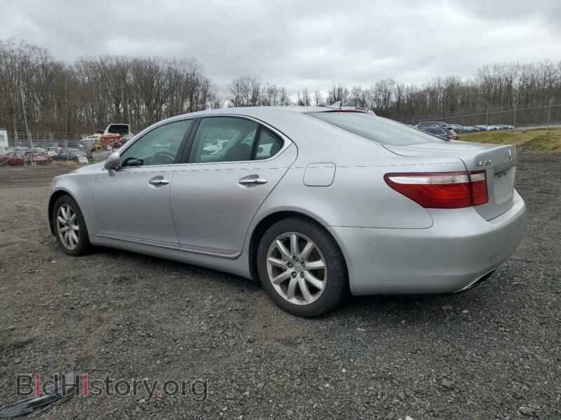 2007 Lexus LS460 (VIN JTHBL46F475039009) — фото 2 из 12