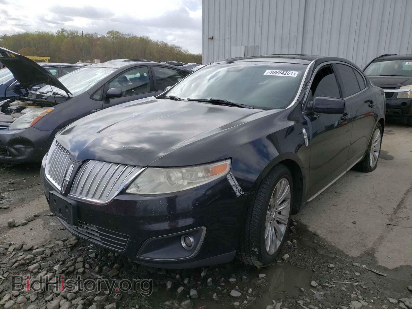 2009 LINCOLN MKS - VIN: 1LNHM94R29G625620 - Фото 2