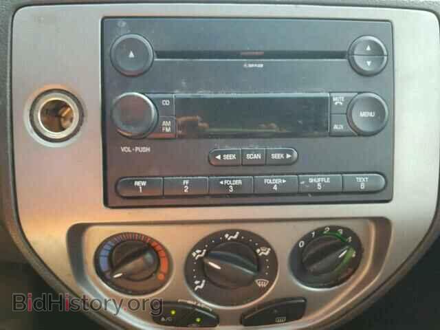 2005 FORD FOCUS - VIN: 3FAFP31N85R145852 - Фото 9