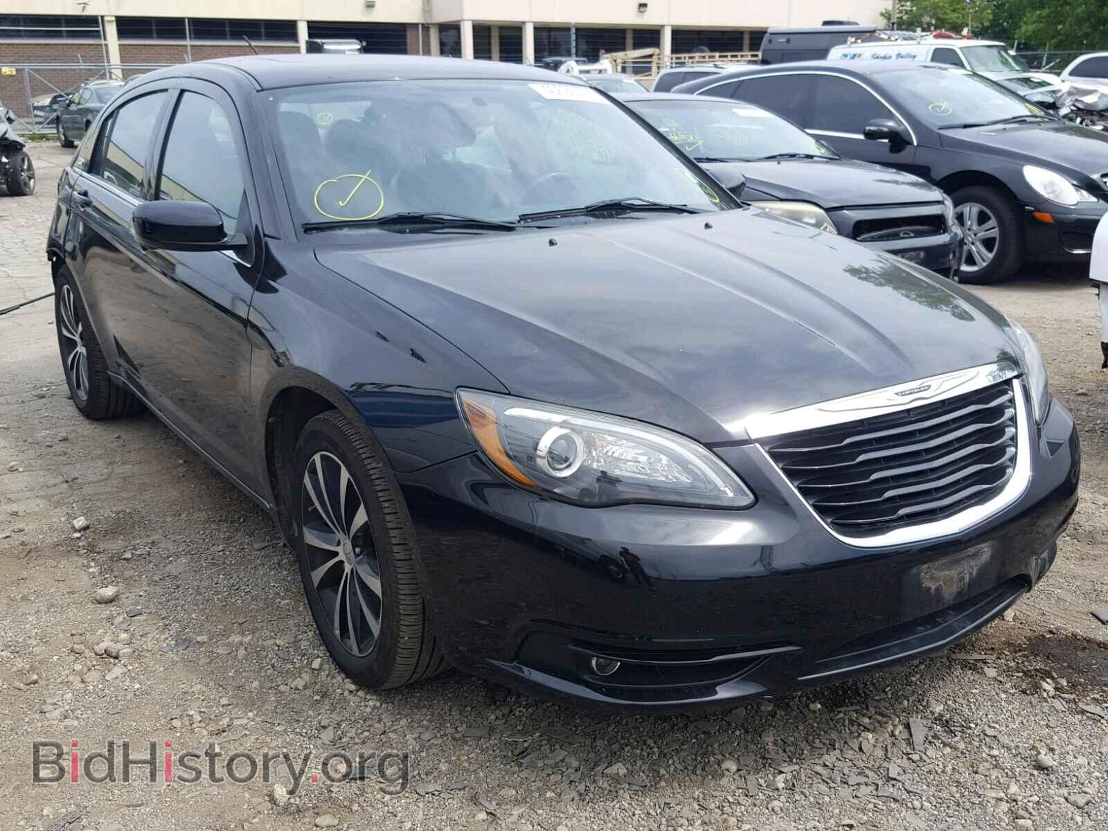 Фотография 1C3CCBCG8DN609956 - CHRYSLER 200 2013