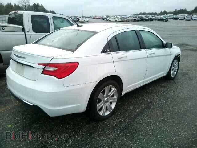 2013 CHRYSLER 200 - VIN: 1C3CCBAB1DN670251 - Фото 4