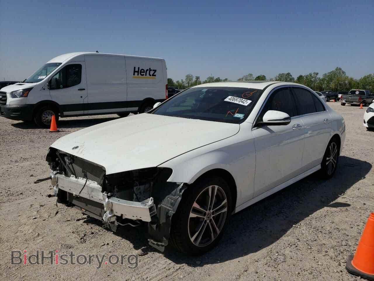 2021 MERCEDES-BENZ E-CLASS - VIN: W1KZF8DB9MA981970 - Фото 2